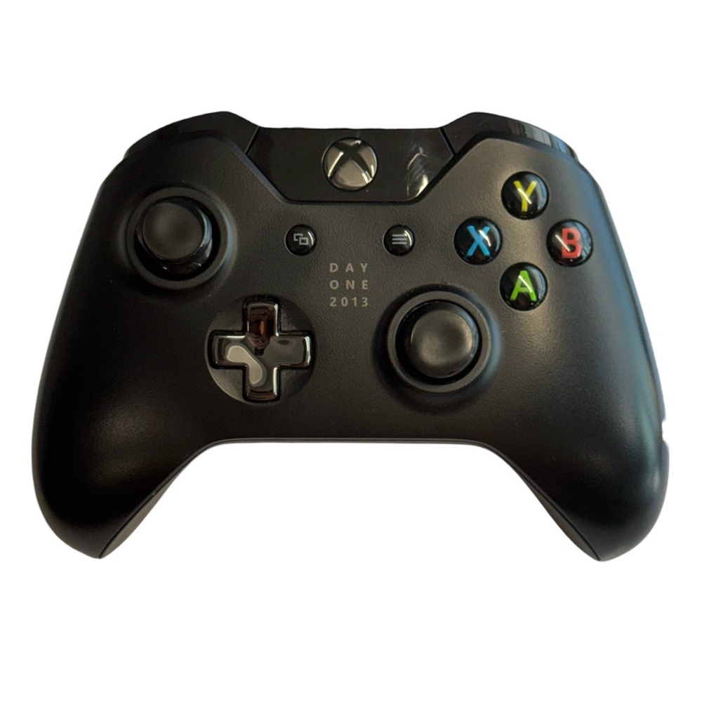 Microsoft Xbox One Wireless Controller-Model 1537 Day One 2013 Edition w/Battery